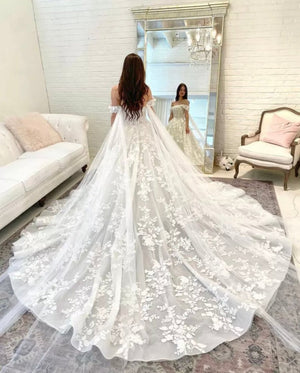 Gorgeous Ball Gown Sweetheart Lace Tulle Wedding Dresses – Wedding Dress by Kissprom | Available at KissProm