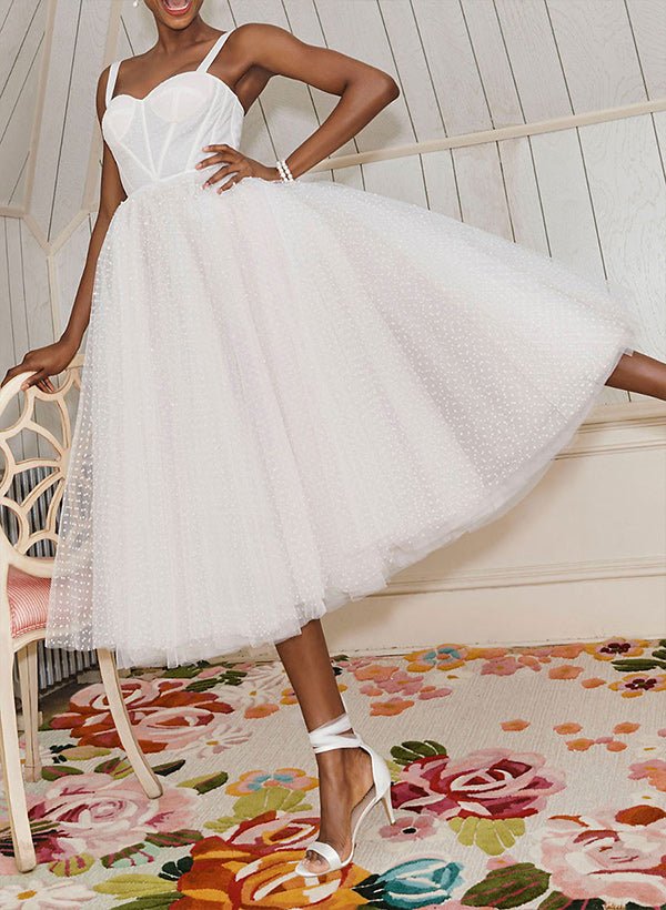 A-Line Sweetheart Sleeveless Tulle Tea-Length Wedding Dresses With Pleated