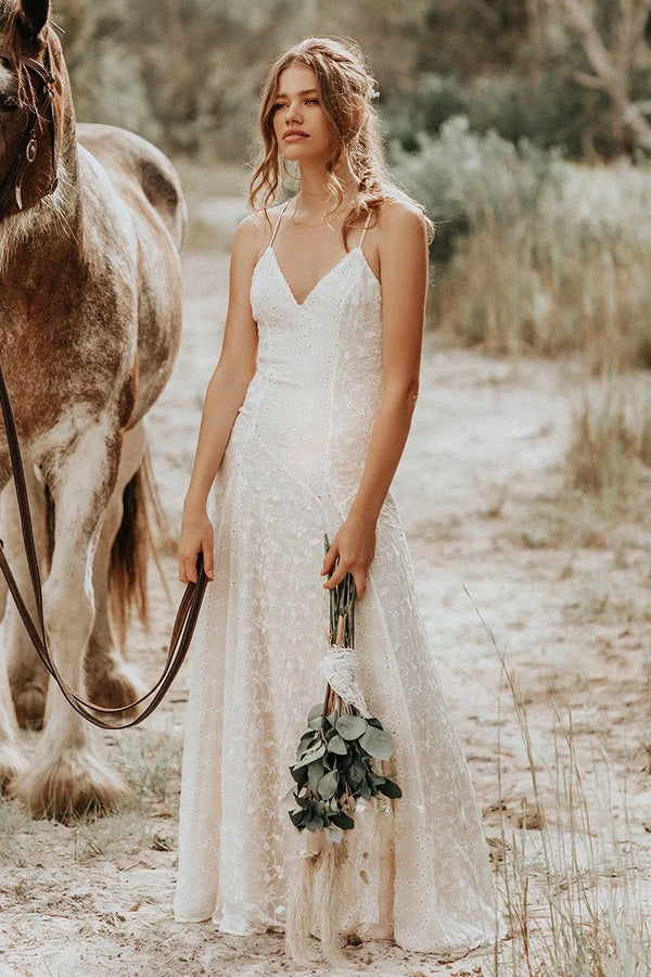 Iolanda | Lace Spaghetti V-neck Sheath Wedding Gown With Straps And Open Back