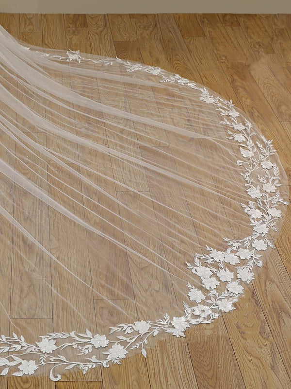 Stunning Flower Lace Cathedral Veil Bridal Veil Wedding Veil