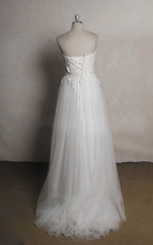 Sweetheart Tulle Lace Satin Wedding Dress With Beading - KissProm