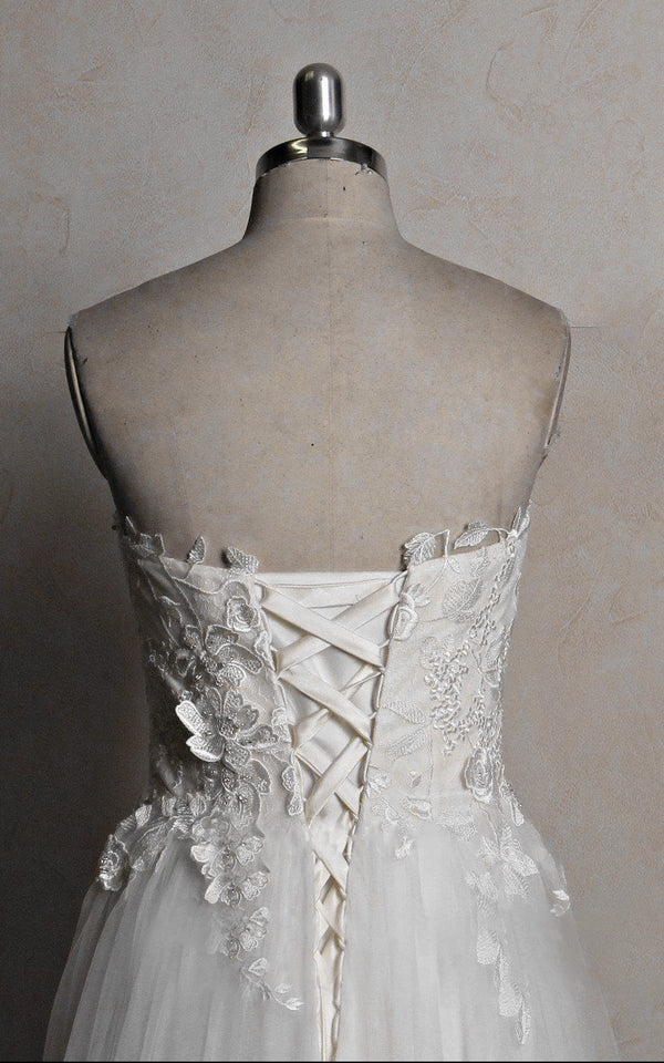 Sweetheart Tulle Lace Satin Wedding Dress With Beading - KissProm