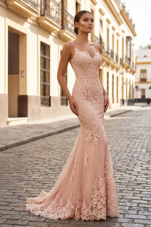 Mermaid Sweetheart Sleeveless Floor - Length Tulle Prom Dress With Appliqued - KissProm