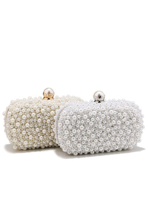 Pearl Dinner Clutch - KissProm